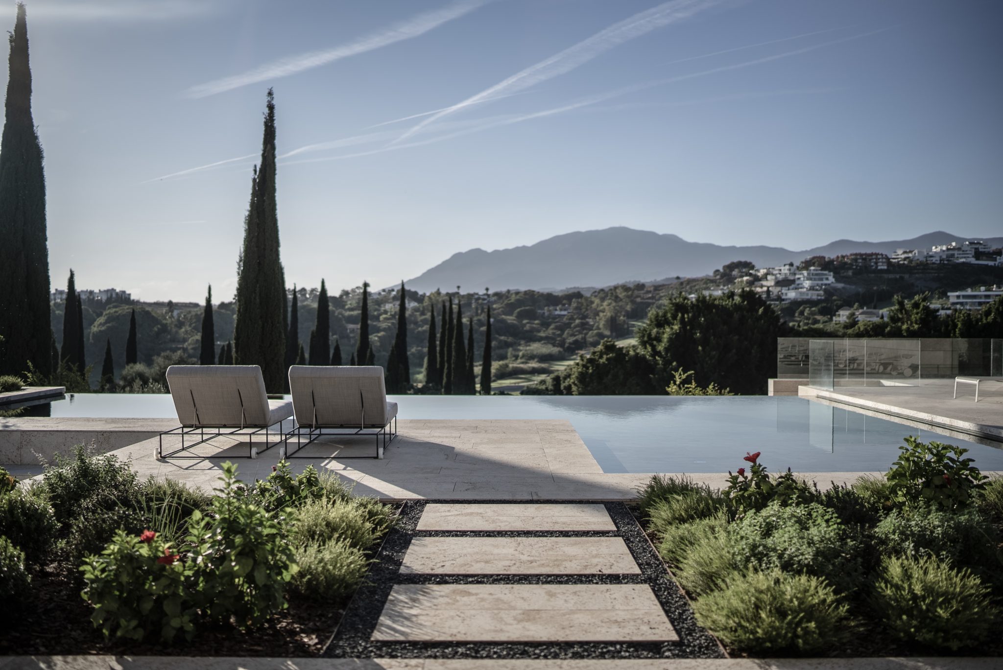 VILLA LE MERDIENNE MARBELLA by ARK Architects 3